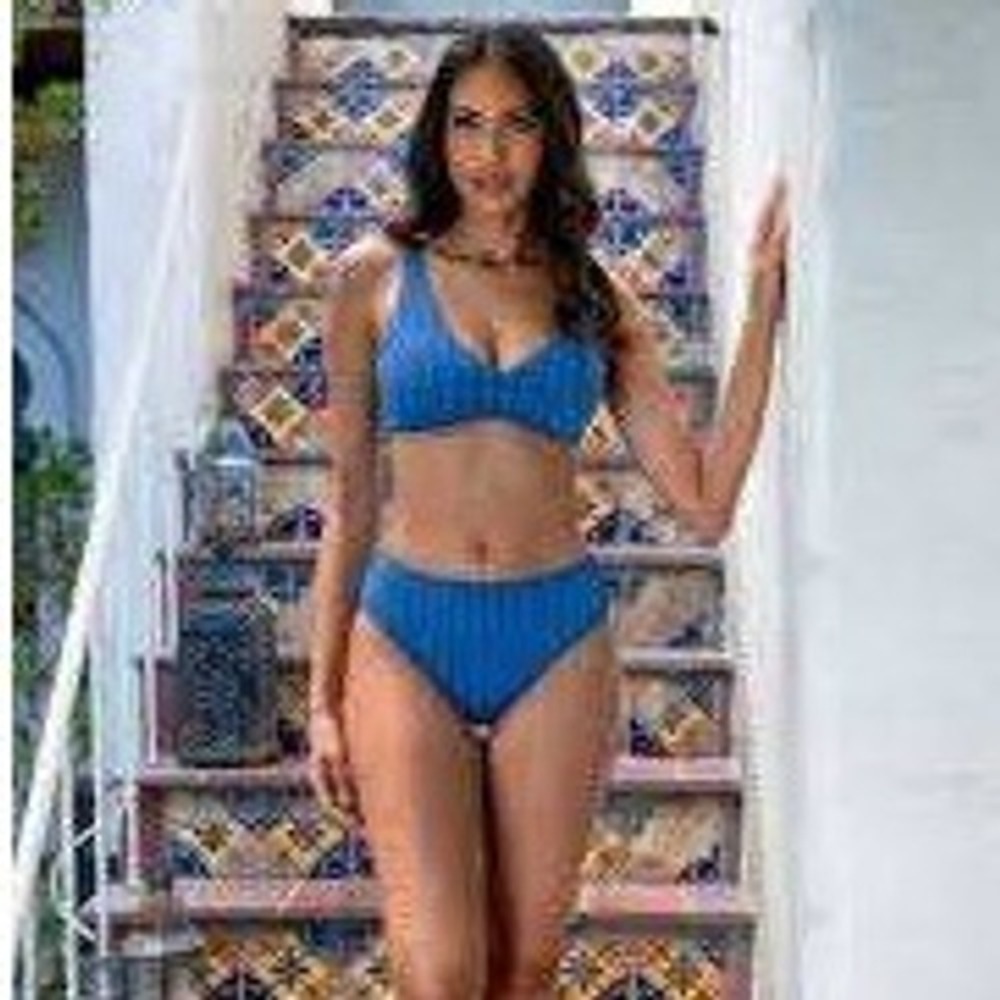 La Blanca Blue Geometric Tile Print High Waist Bikini Set Size 8 NEW